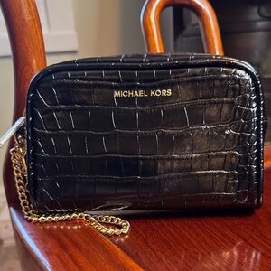 Cute NWT Michael Kors Black Croc Embossed Bag with Gold Wristlet Chain